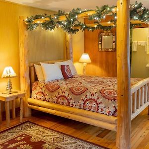 The Woods Inn